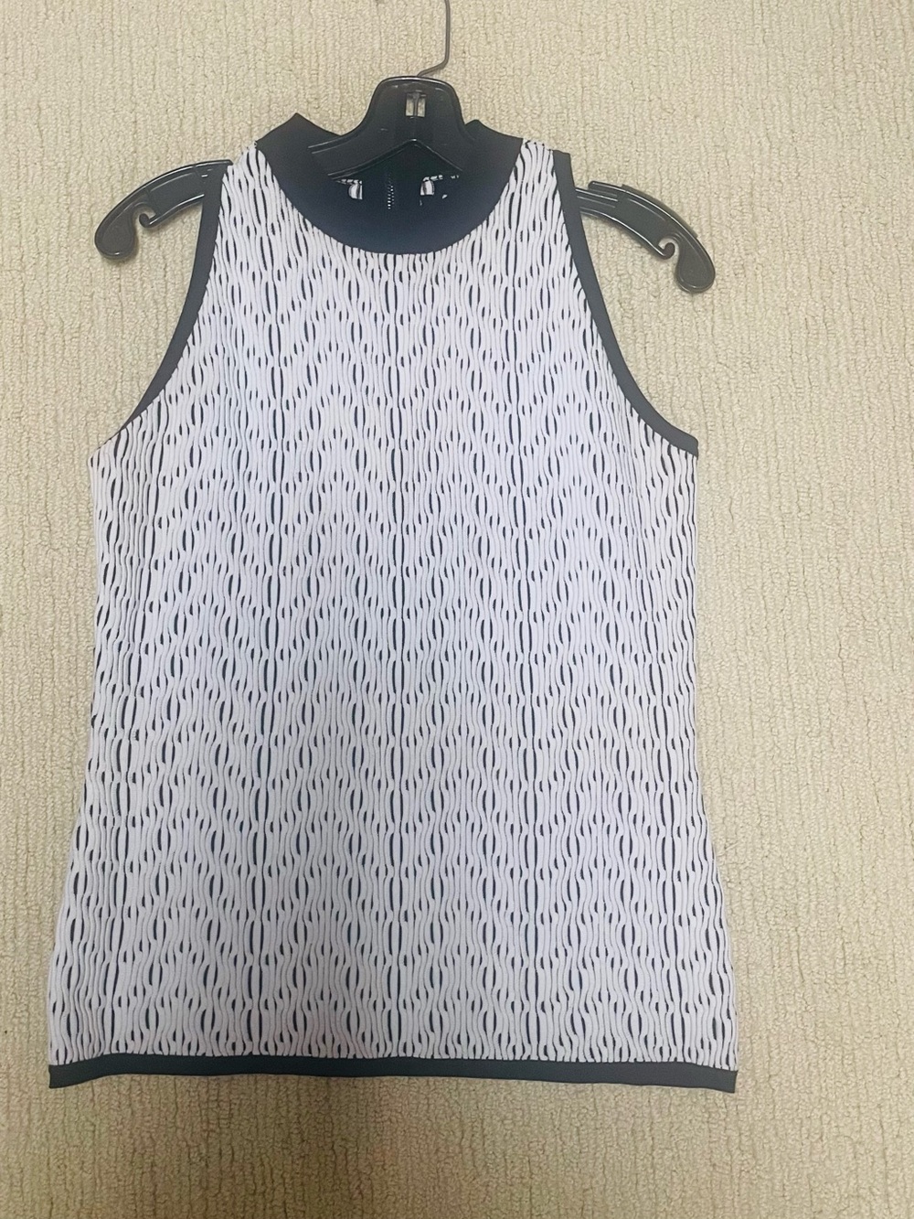 White House Black Market Sleeveless White & Black Textured Knit Top-Medium